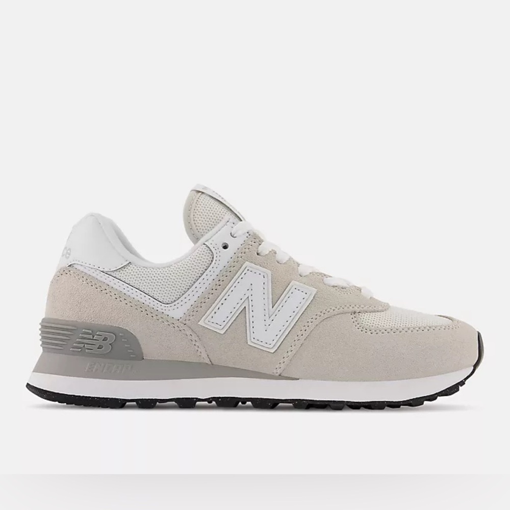 NEW BALANCE 574 sneakers women’s 9.5